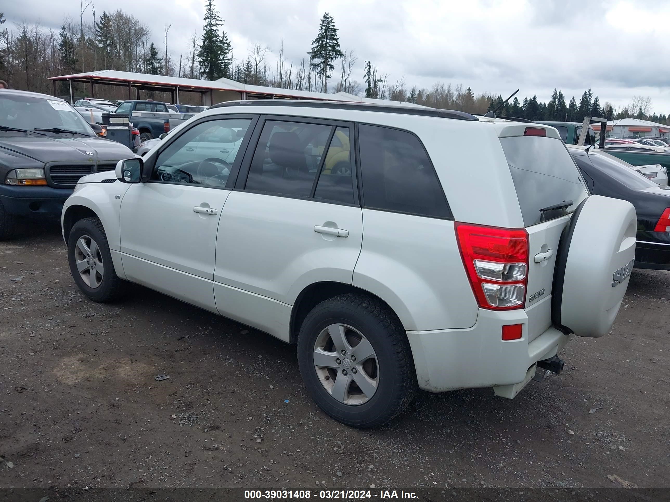 Photo 2 VIN: JS3TD944574203537 - SUZUKI GRAND VITARA 