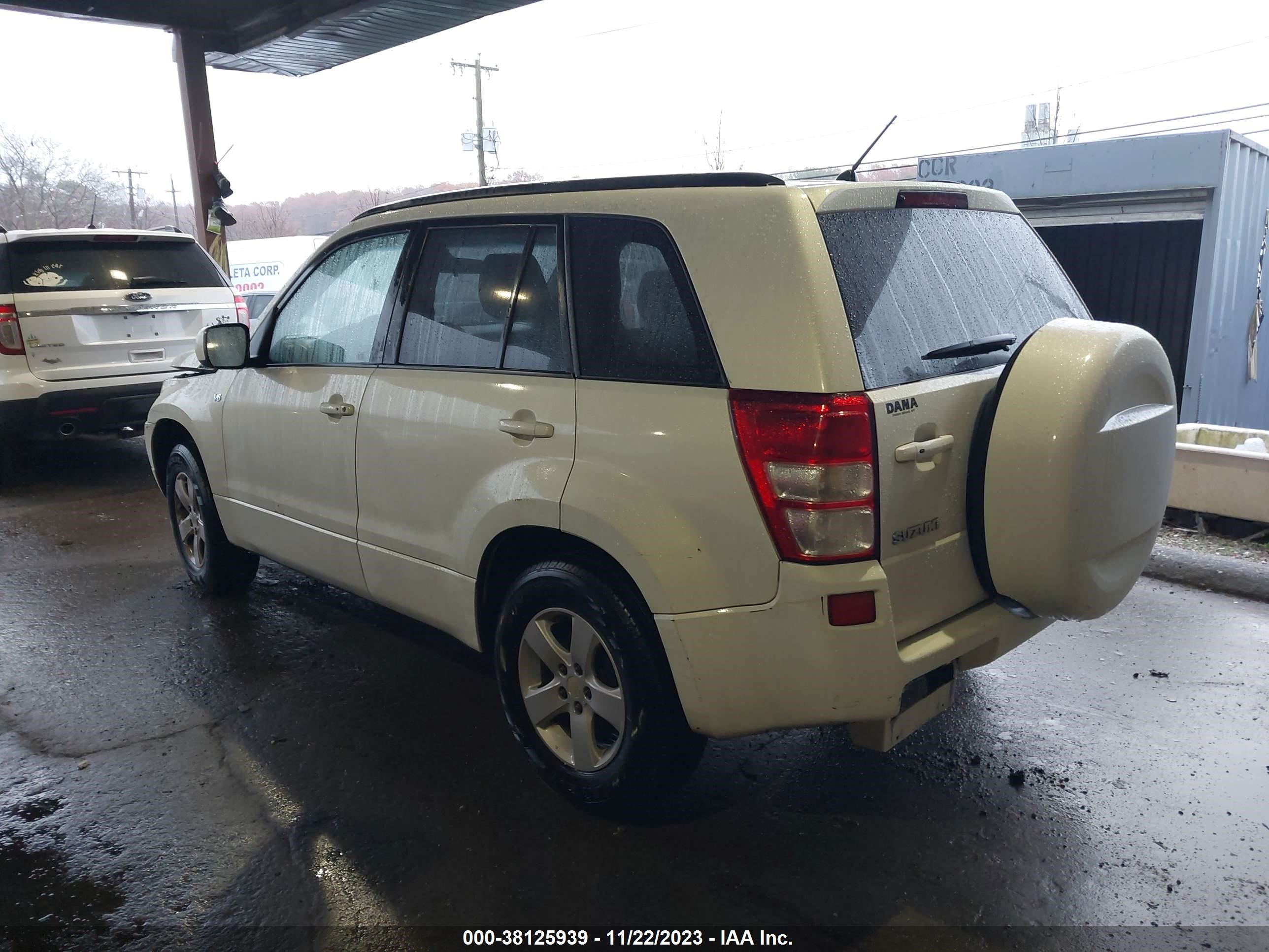 Photo 2 VIN: JS3TD944864102118 - SUZUKI GRAND VITARA 