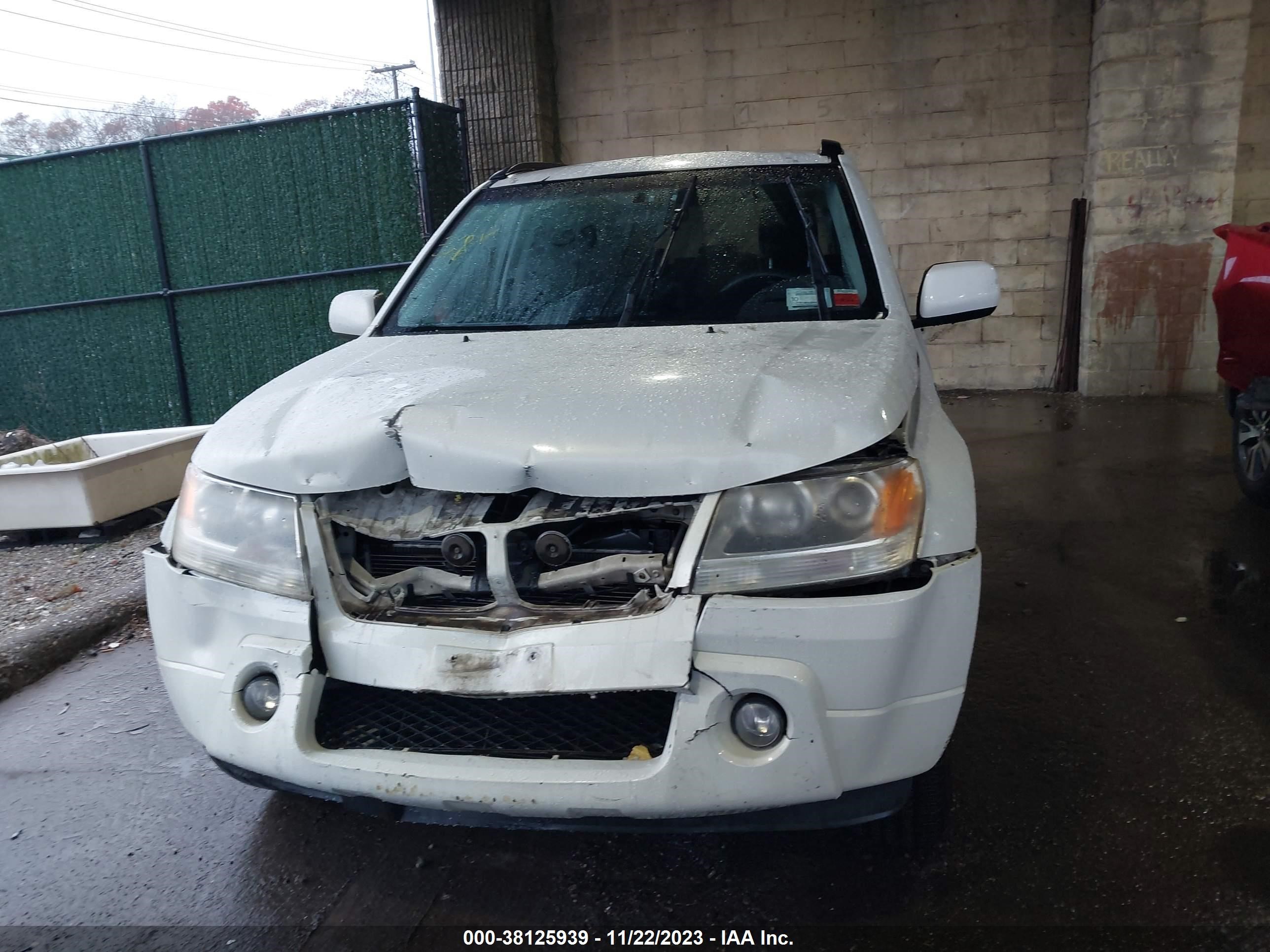 Photo 5 VIN: JS3TD944864102118 - SUZUKI GRAND VITARA 