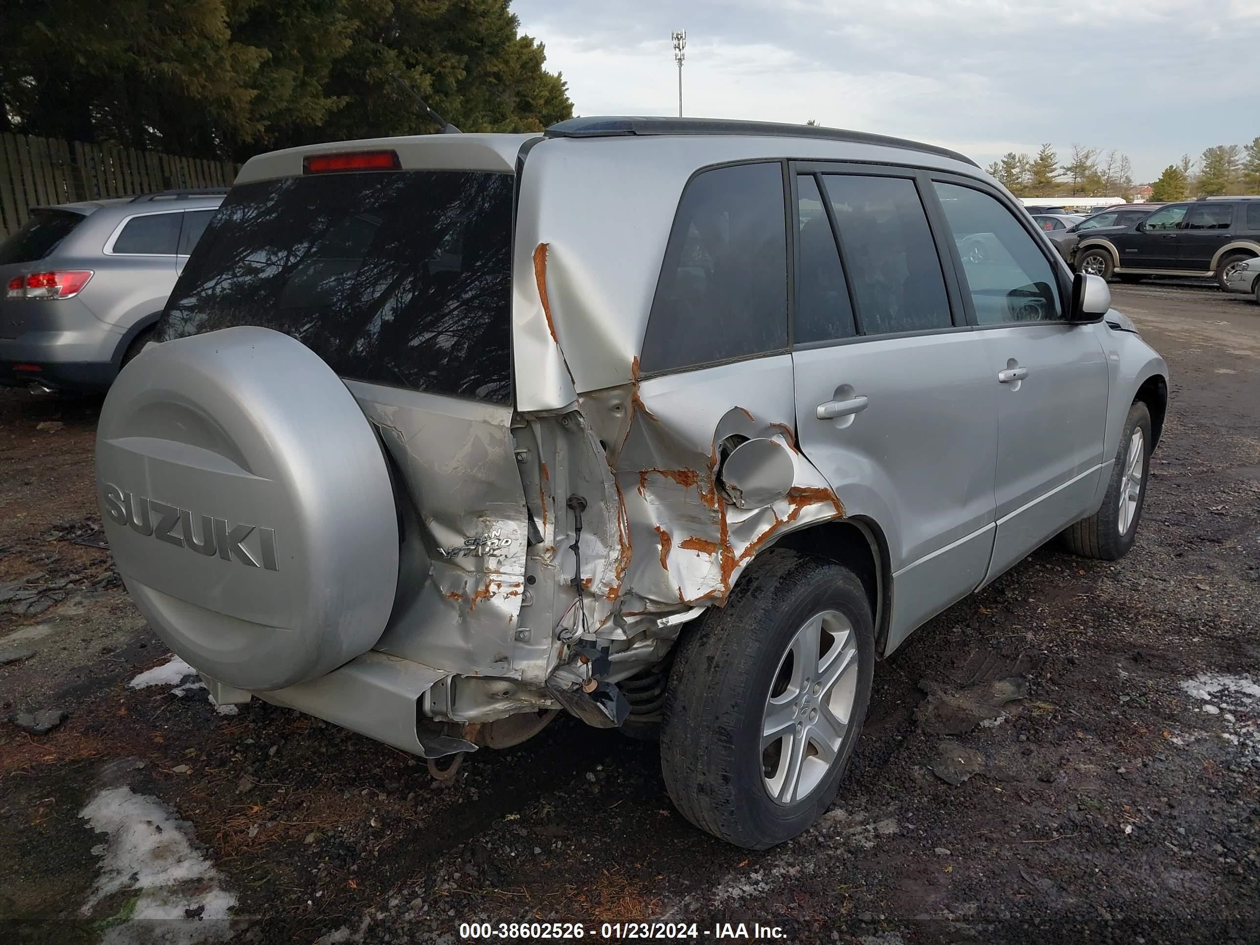 Photo 3 VIN: JS3TD947174204985 - SUZUKI GRAND VITARA 