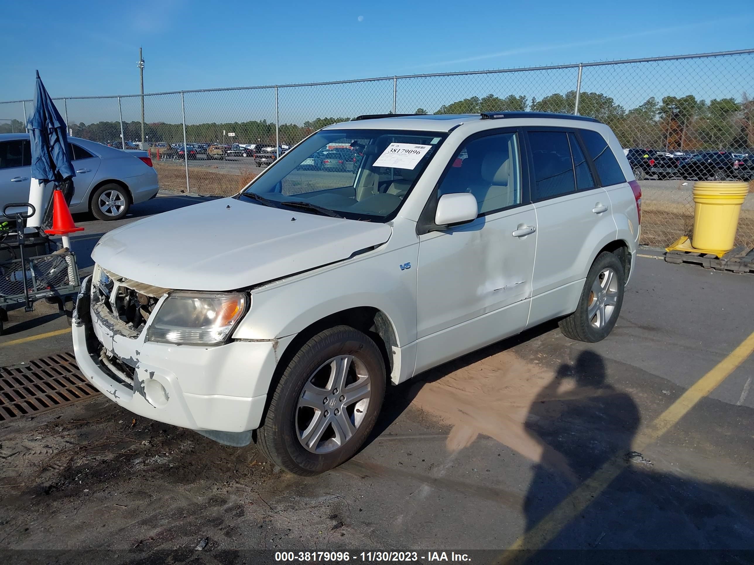 Photo 1 VIN: JS3TD947664105495 - SUZUKI GRAND VITARA 