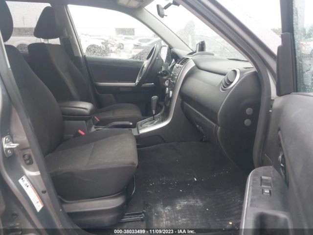 Photo 4 VIN: JS3TE0D20A4100475 - SUZUKI GRAND VITARA 