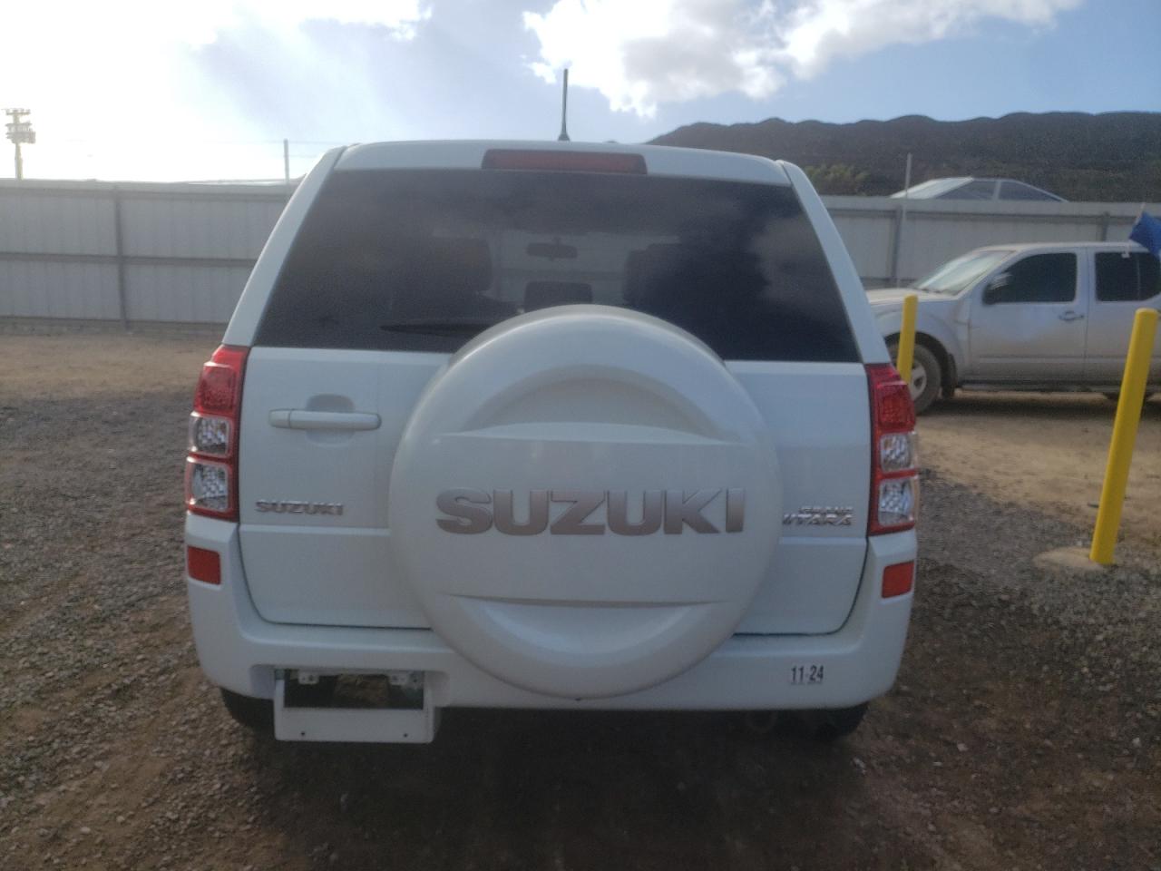 Photo 5 VIN: JS3TE0D34C4100037 - SUZUKI GRAND VITARA 