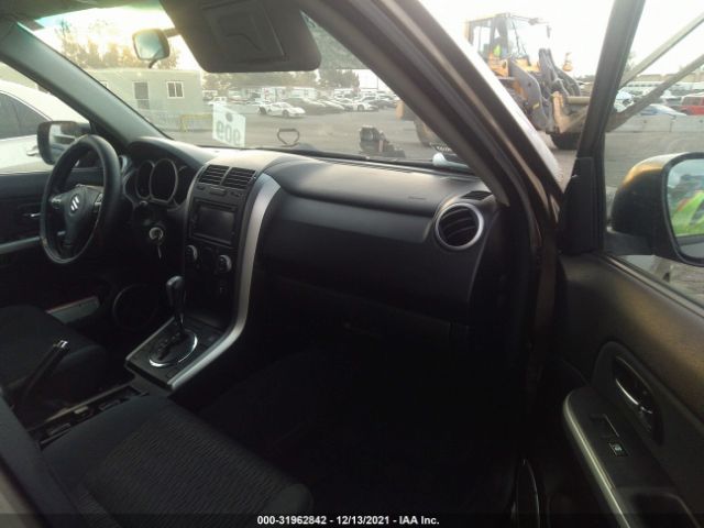 Photo 4 VIN: JS3TE0D69D4100143 - SUZUKI GRAND VITARA 