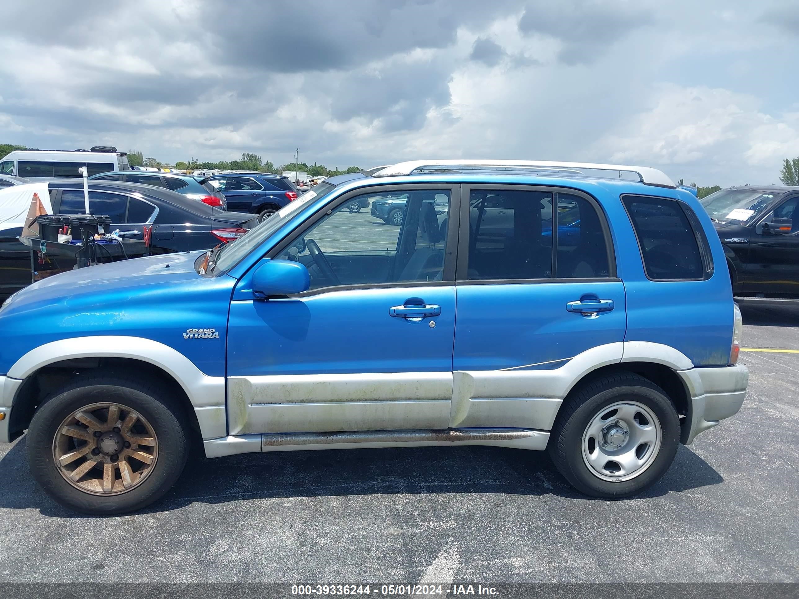 Photo 5 VIN: JS3TE62V044103283 - SUZUKI GRAND VITARA 