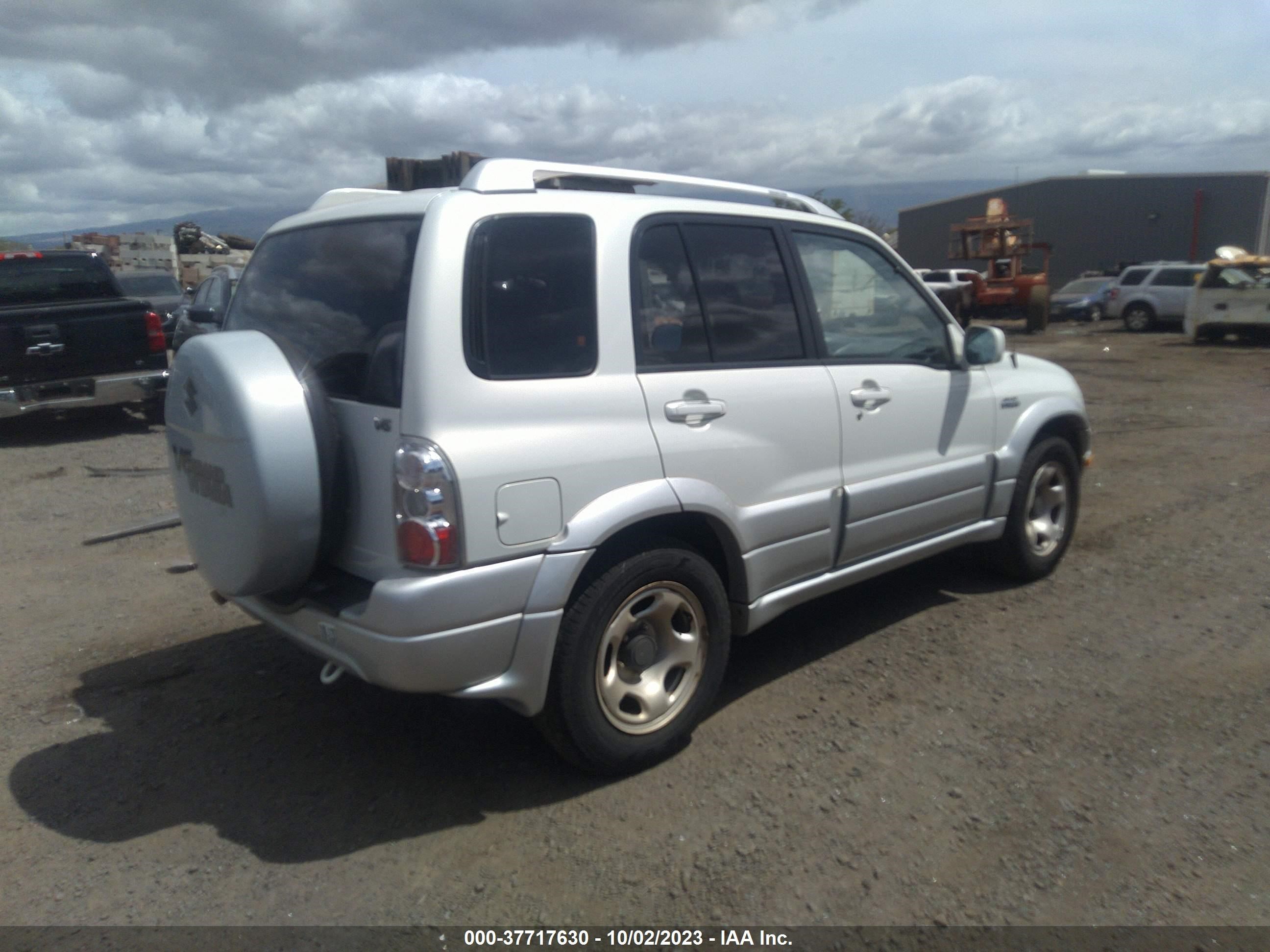 Photo 3 VIN: JS3TE62VX44103162 - SUZUKI GRAND VITARA 