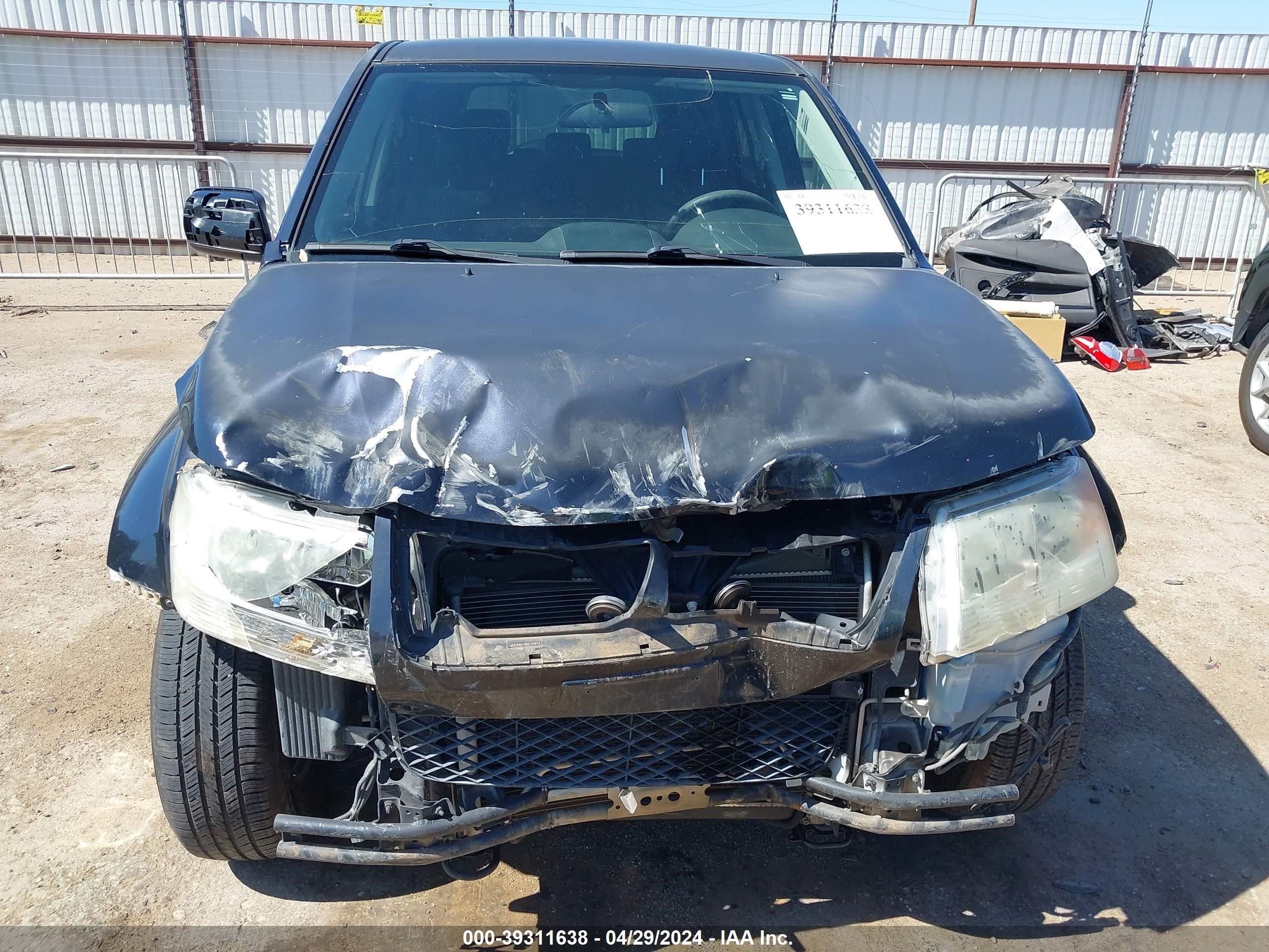 Photo 12 VIN: JS3TE941284103013 - SUZUKI GRAND VITARA 