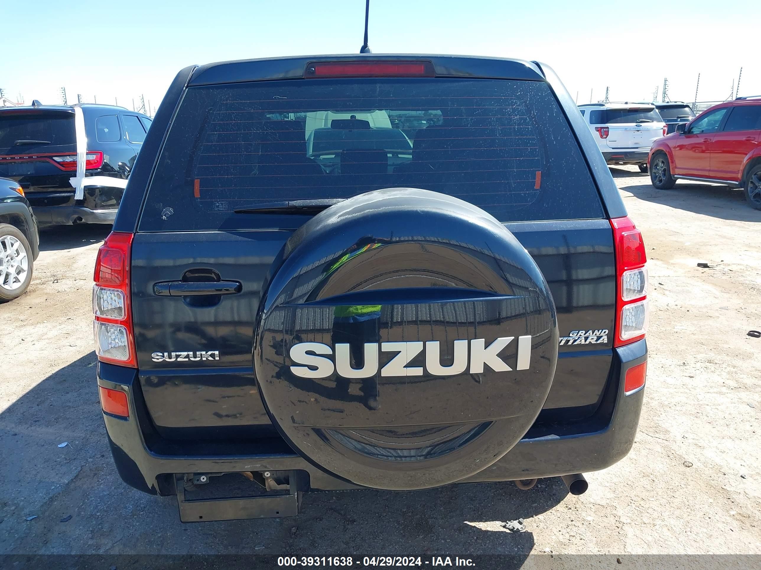 Photo 16 VIN: JS3TE941284103013 - SUZUKI GRAND VITARA 