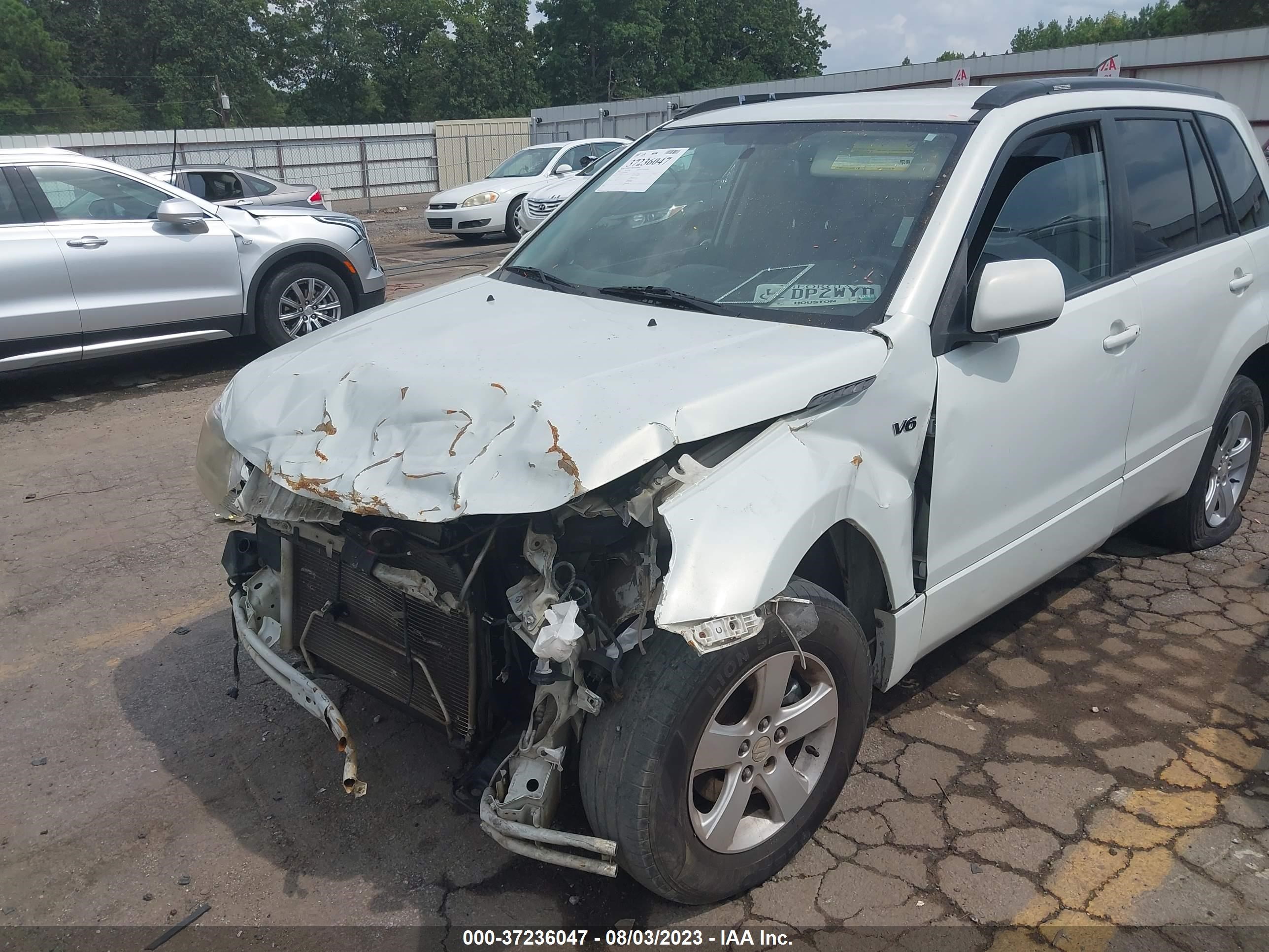 Photo 5 VIN: JS3TE944464100458 - SUZUKI GRAND VITARA 