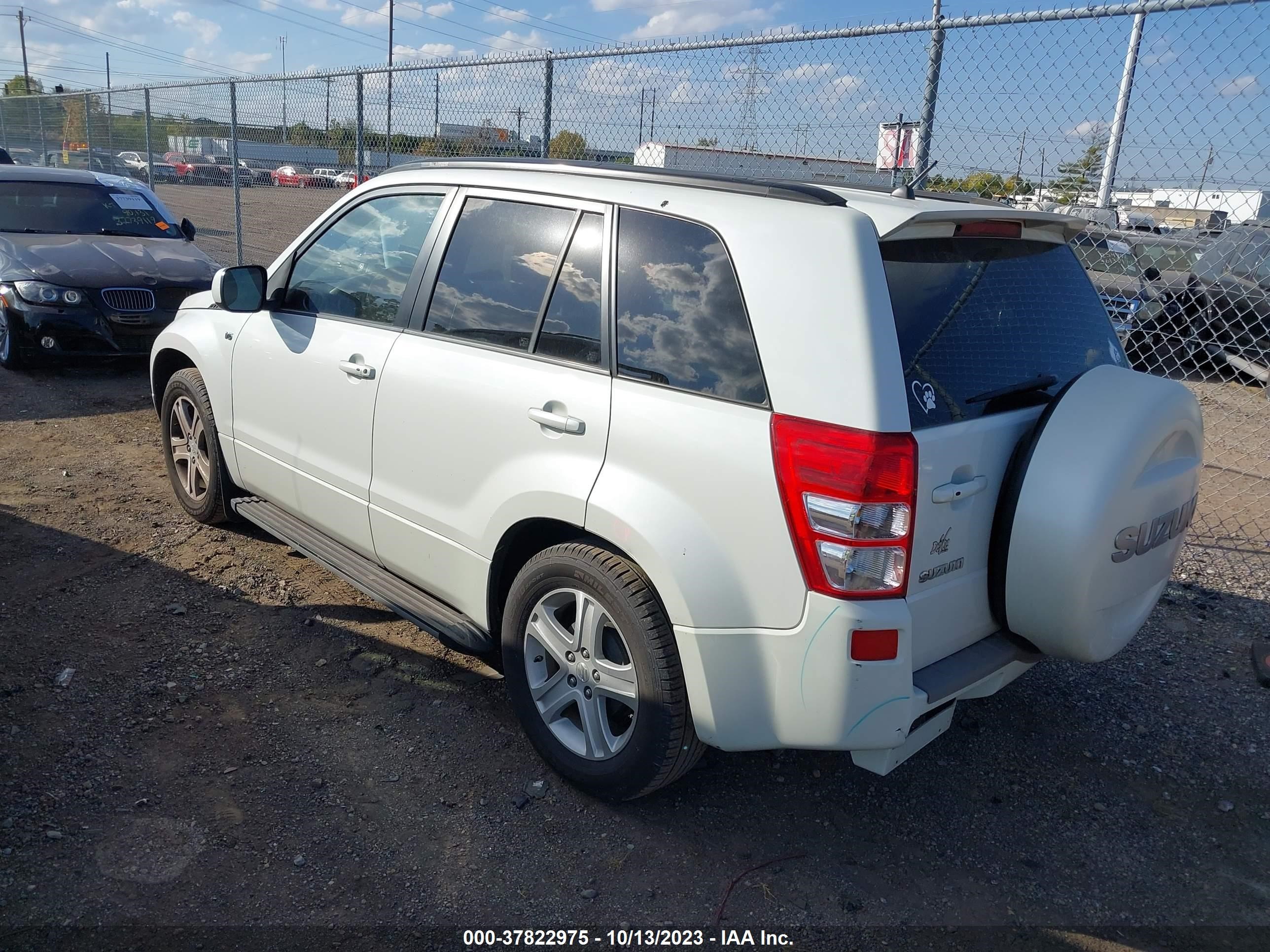 Photo 2 VIN: JS3TE947X84100543 - SUZUKI GRAND VITARA 