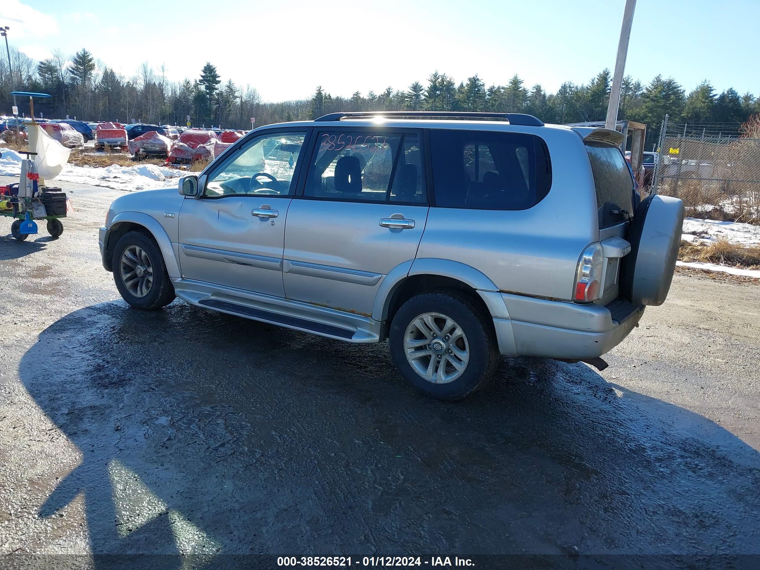 Photo 2 VIN: JS3TX92V544111522 - SUZUKI XL7 