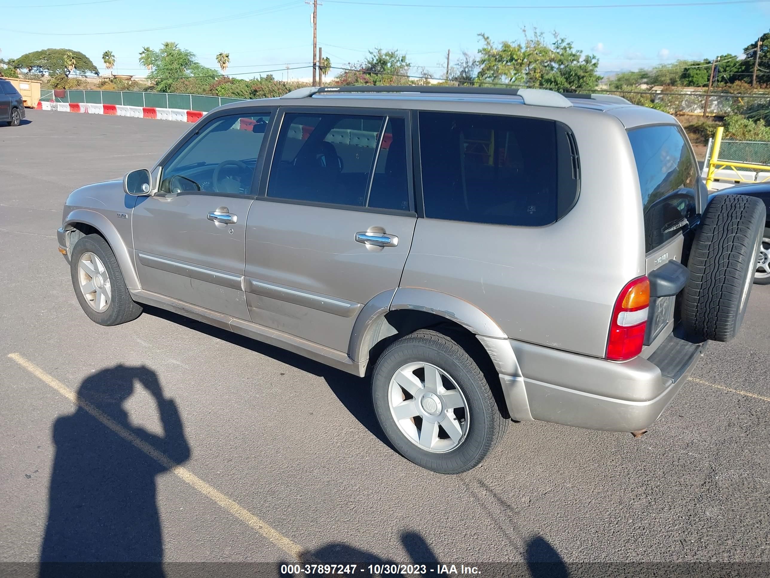 Photo 2 VIN: JS3TX92V624104477 - SUZUKI XL7 