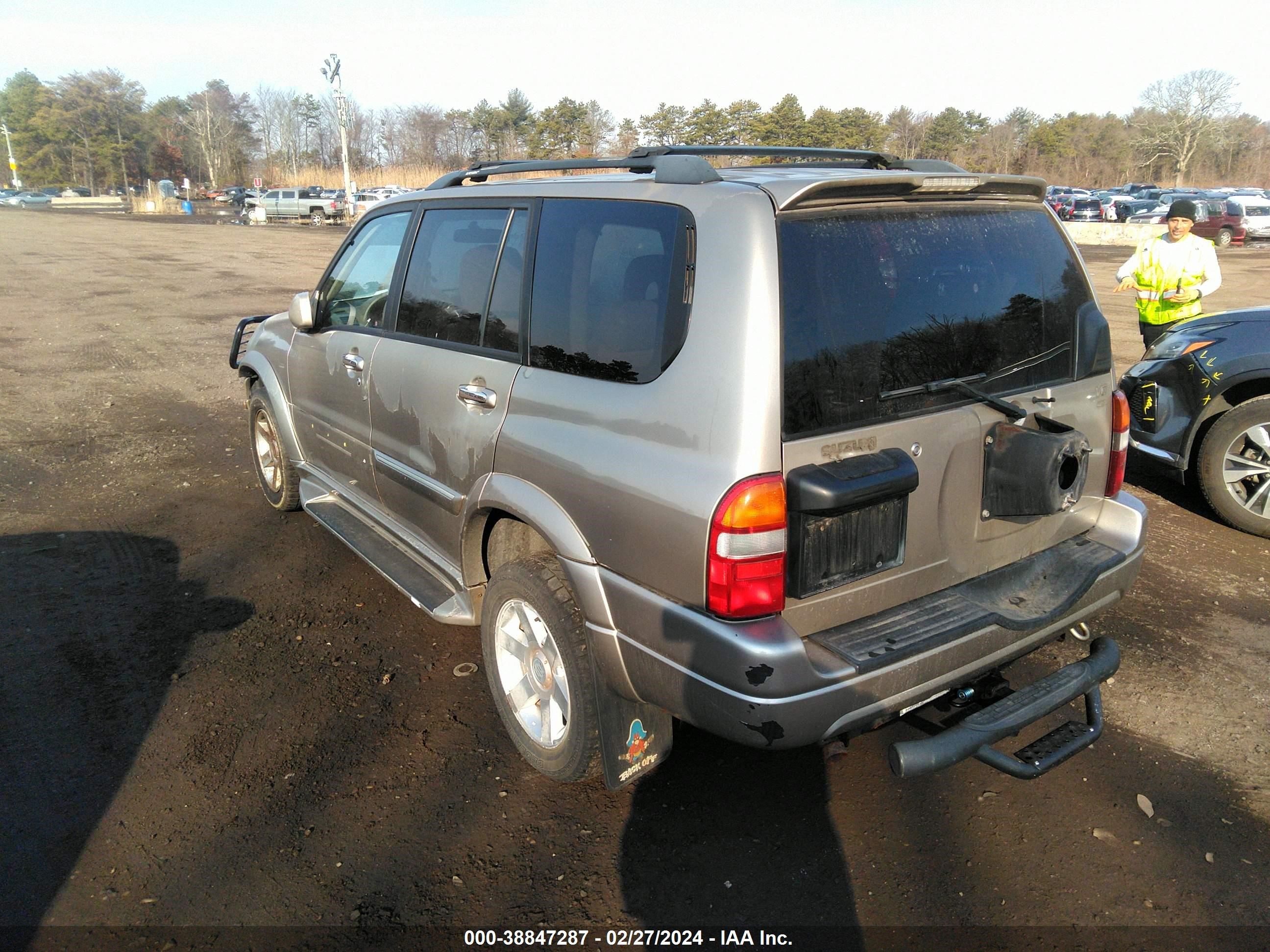 Photo 2 VIN: JS3TX92V634106313 - SUZUKI XL7 