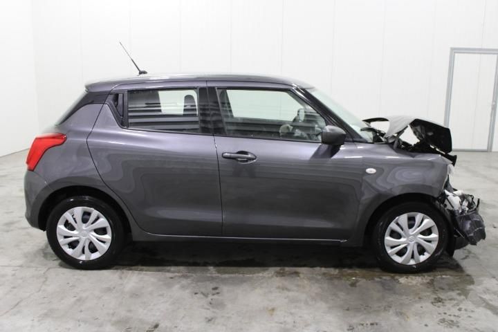 Photo 6 VIN: JSAAZC53S00321762 - SUZUKI SWIFT HATCHBACK 