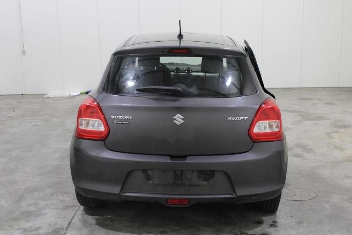 Photo 5 VIN: JSAAZC83S00102806 - SUZUKI SWIFT HATCHBACK 