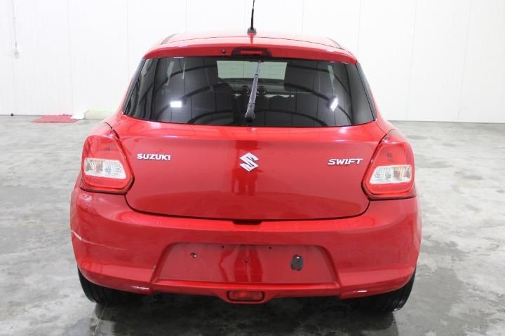 Photo 5 VIN: JSAAZC83S00310749 - SUZUKI SWIFT HATCHBACK 