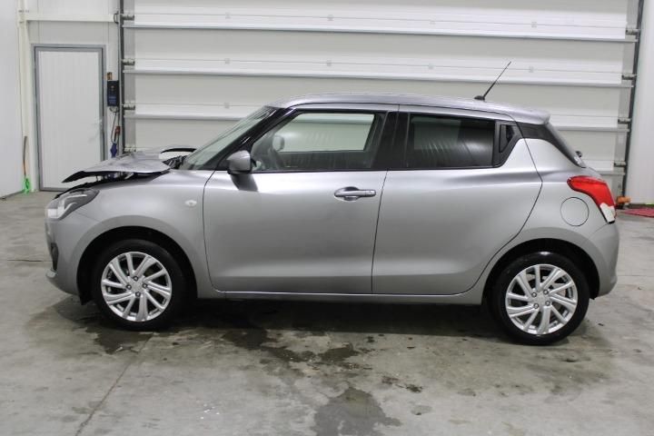 Photo 7 VIN: JSAAZCA3S00408193 - SUZUKI SWIFT HATCHBACK 