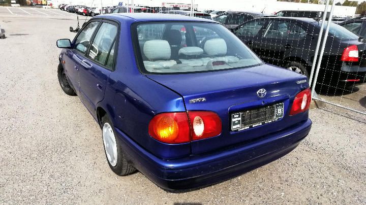 Photo 3 VIN: JT153EEB103133716 - TOYOTA COROLLA SALOON 