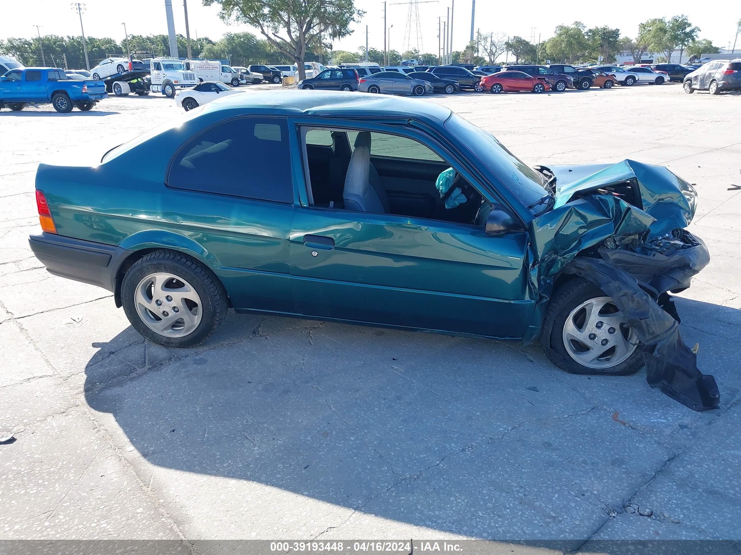 Photo 12 VIN: JT2AC52L6V0205435 - TOYOTA TERCEL 