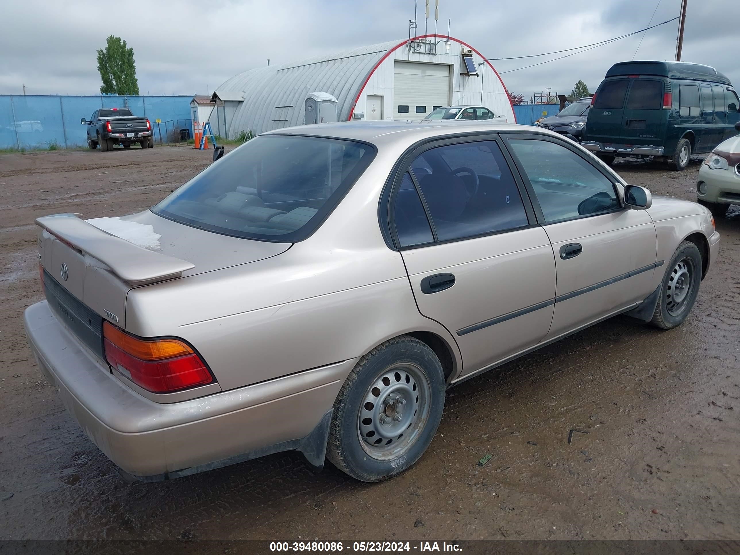 Photo 3 VIN: JT2AE09B3R0074061 - TOYOTA COROLLA 