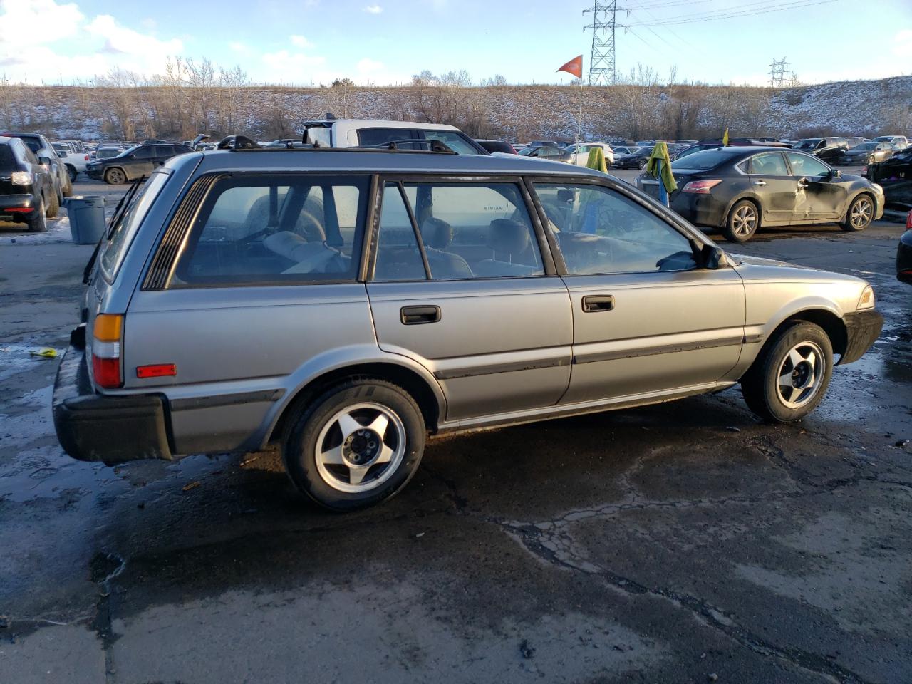 Photo 2 VIN: JT2AE92W1K3289735 - TOYOTA COROLLA 