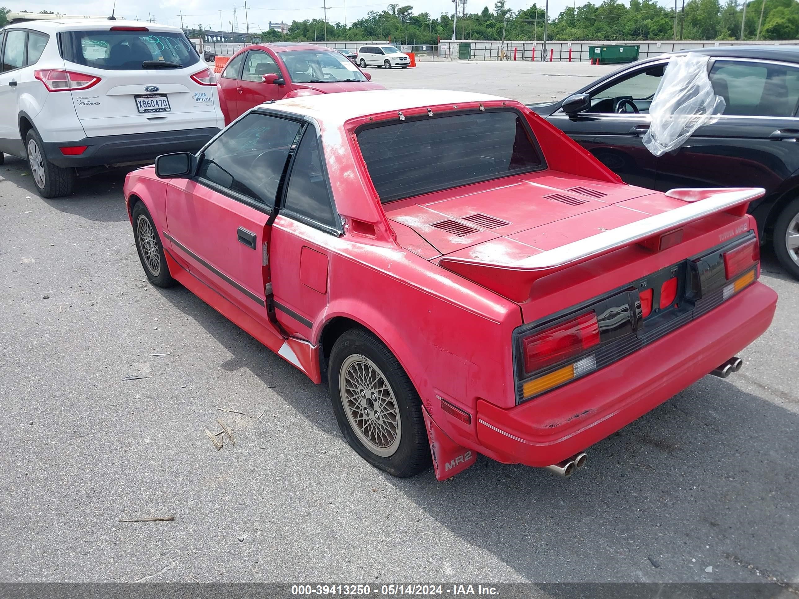 Photo 2 VIN: JT2AW15C3J0129081 - TOYOTA MR2 