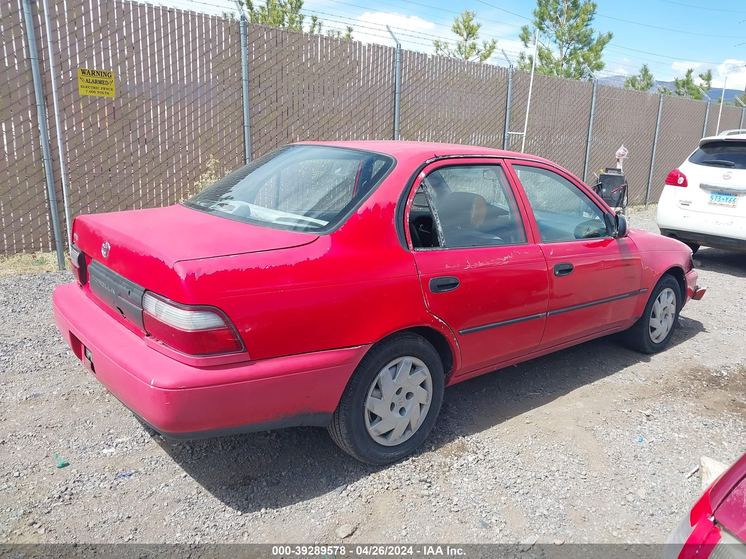 Photo 3 VIN: JT2BA02E0T0135961 - TOYOTA COROLLA 