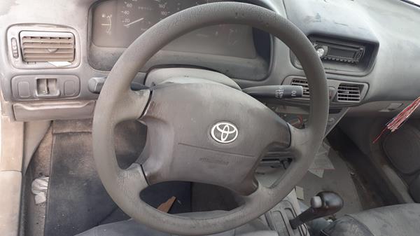 Photo 11 VIN: JT2BA13E0Y3097450 - TOYOTA COROLLA 