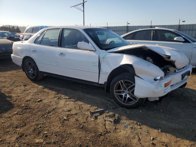 Photo 3 VIN: JT2BF12K2T0131679 - TOYOTA CAMRY LE 