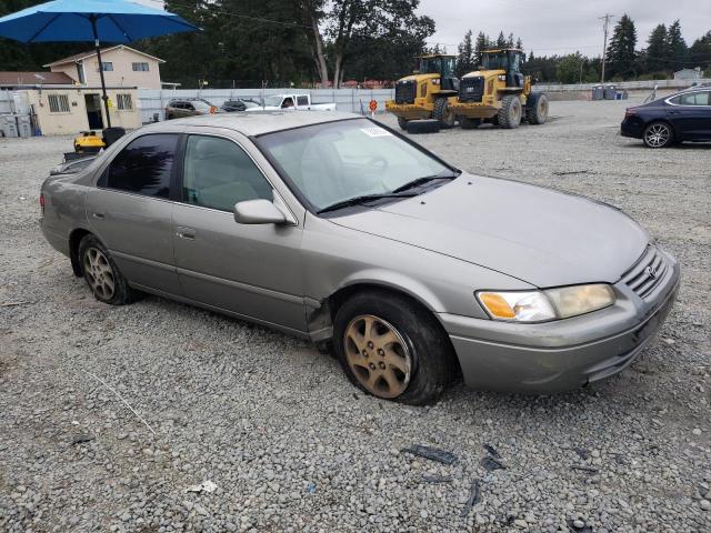 Photo 3 VIN: JT2BF22K1X0188693 - TOYOTA CAMRY LE 