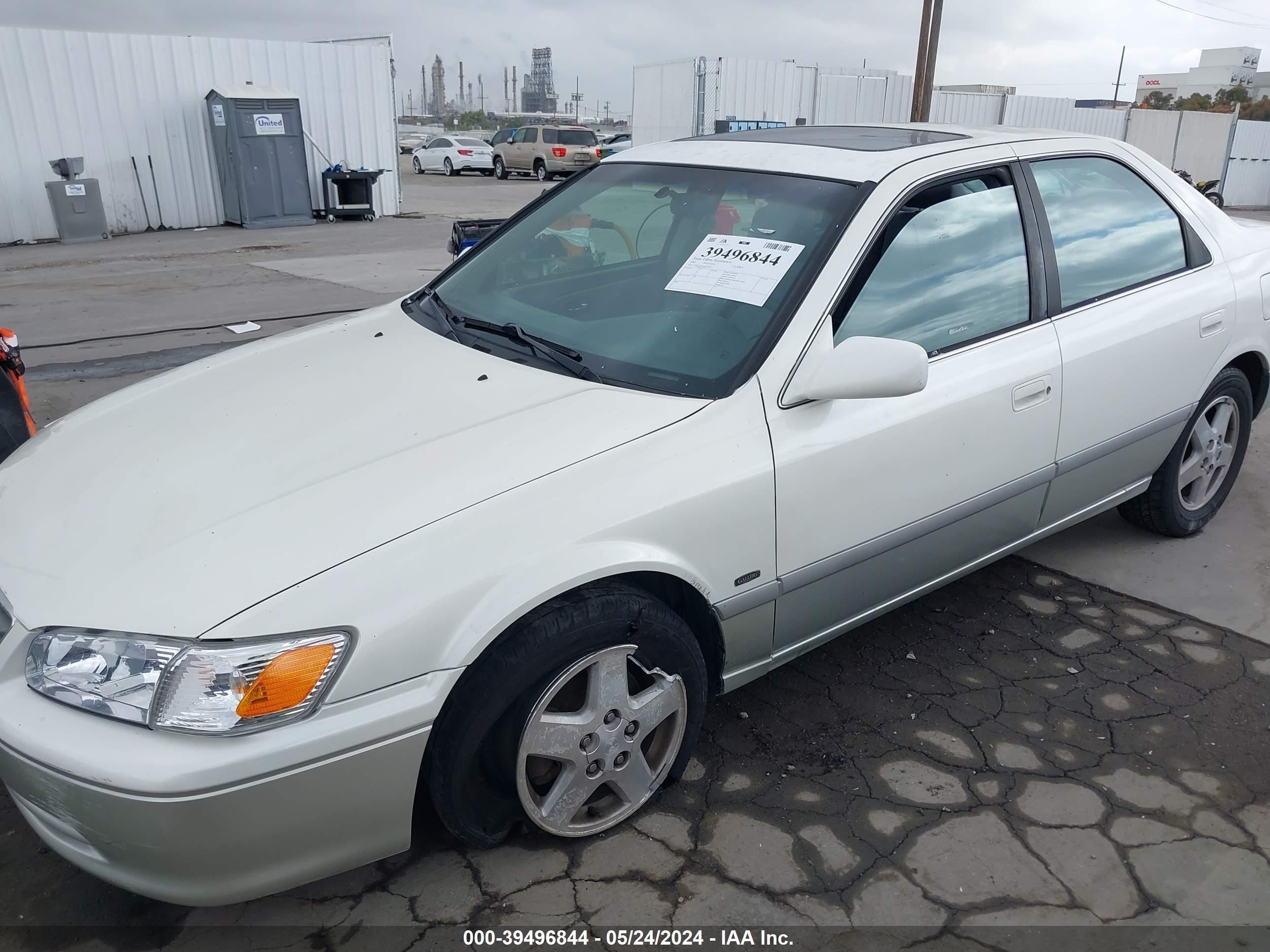 Photo 5 VIN: JT2BF22K210297042 - TOYOTA CAMRY 