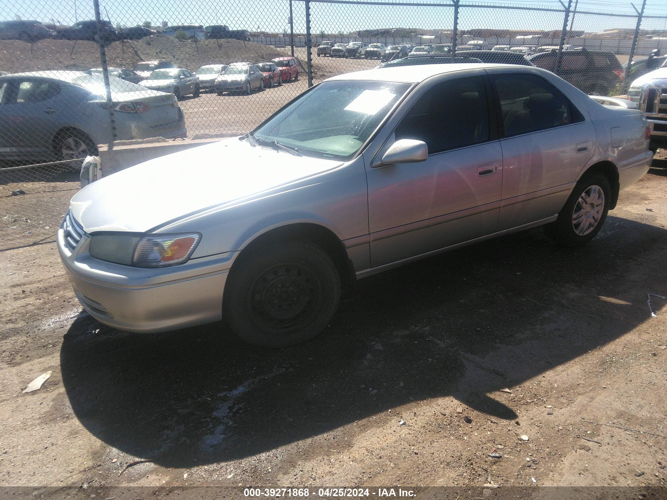 Photo 1 VIN: JT2BF22K210329133 - TOYOTA CAMRY 