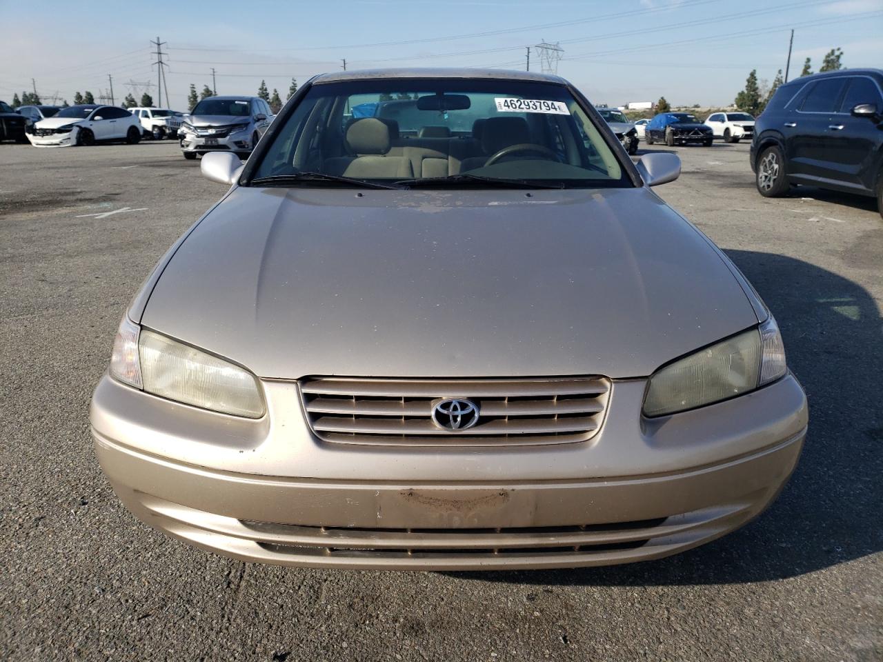 Photo 4 VIN: JT2BF22K2V0045958 - TOYOTA CAMRY 