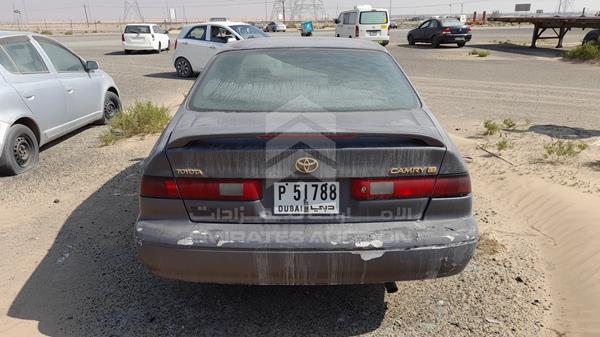 Photo 4 VIN: JT2BF22K2V0073372 - TOYOTA CAMRY 