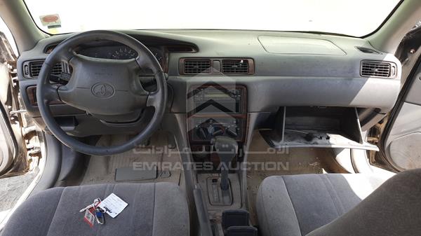 Photo 15 VIN: JT2BF22K2W0091419 - TOYOTA CAMRY 