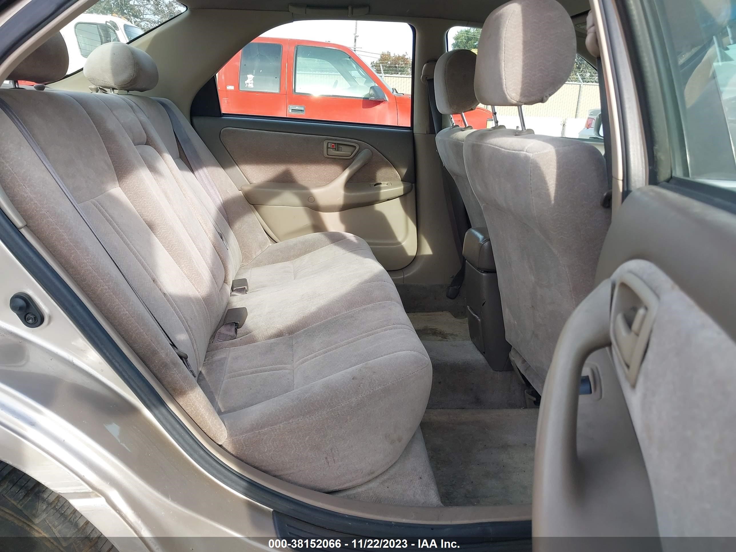 Photo 7 VIN: JT2BF22K2W0119137 - TOYOTA CAMRY 