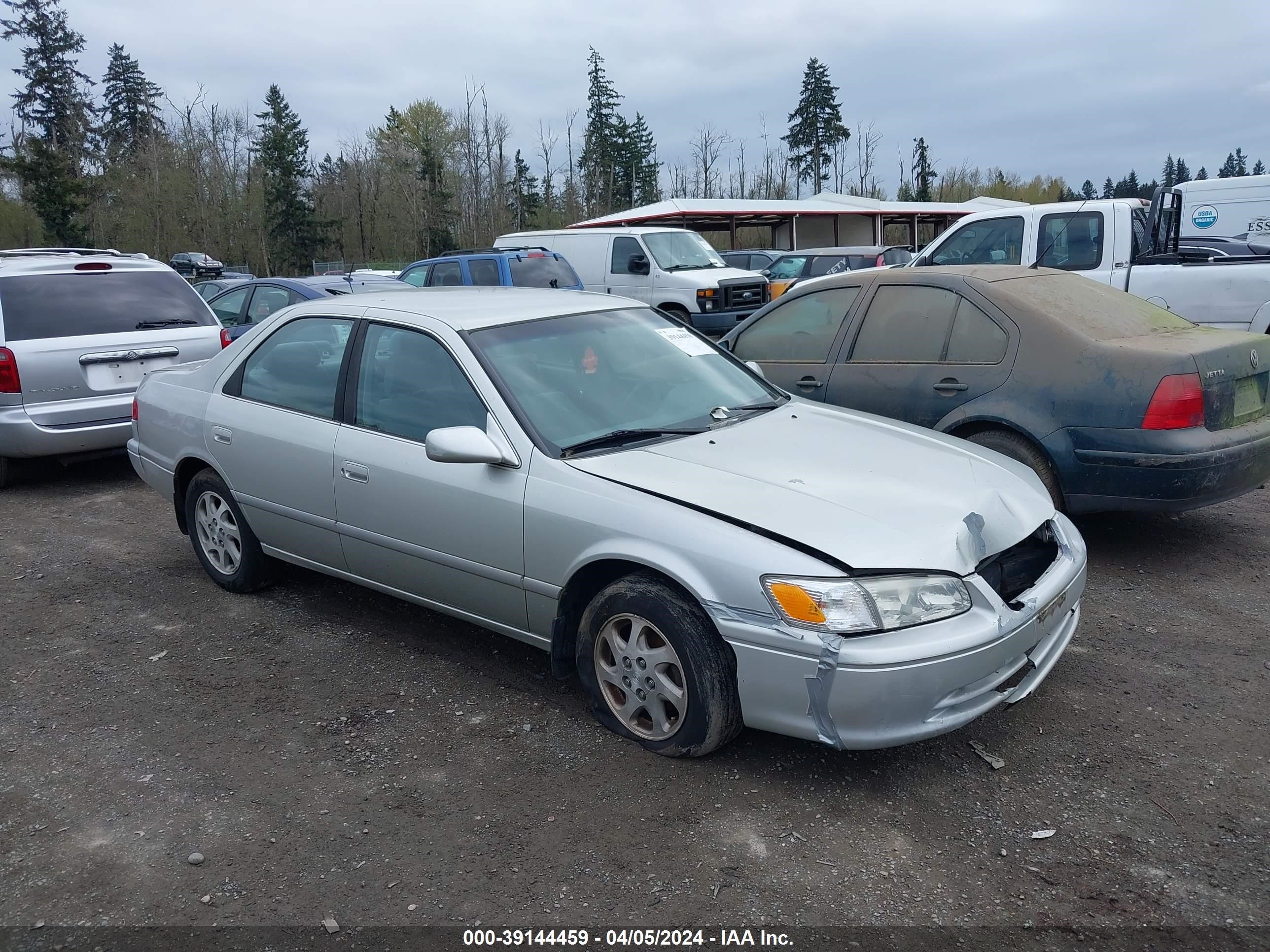 Photo 0 VIN: JT2BF22K4Y0265655 - TOYOTA CAMRY 