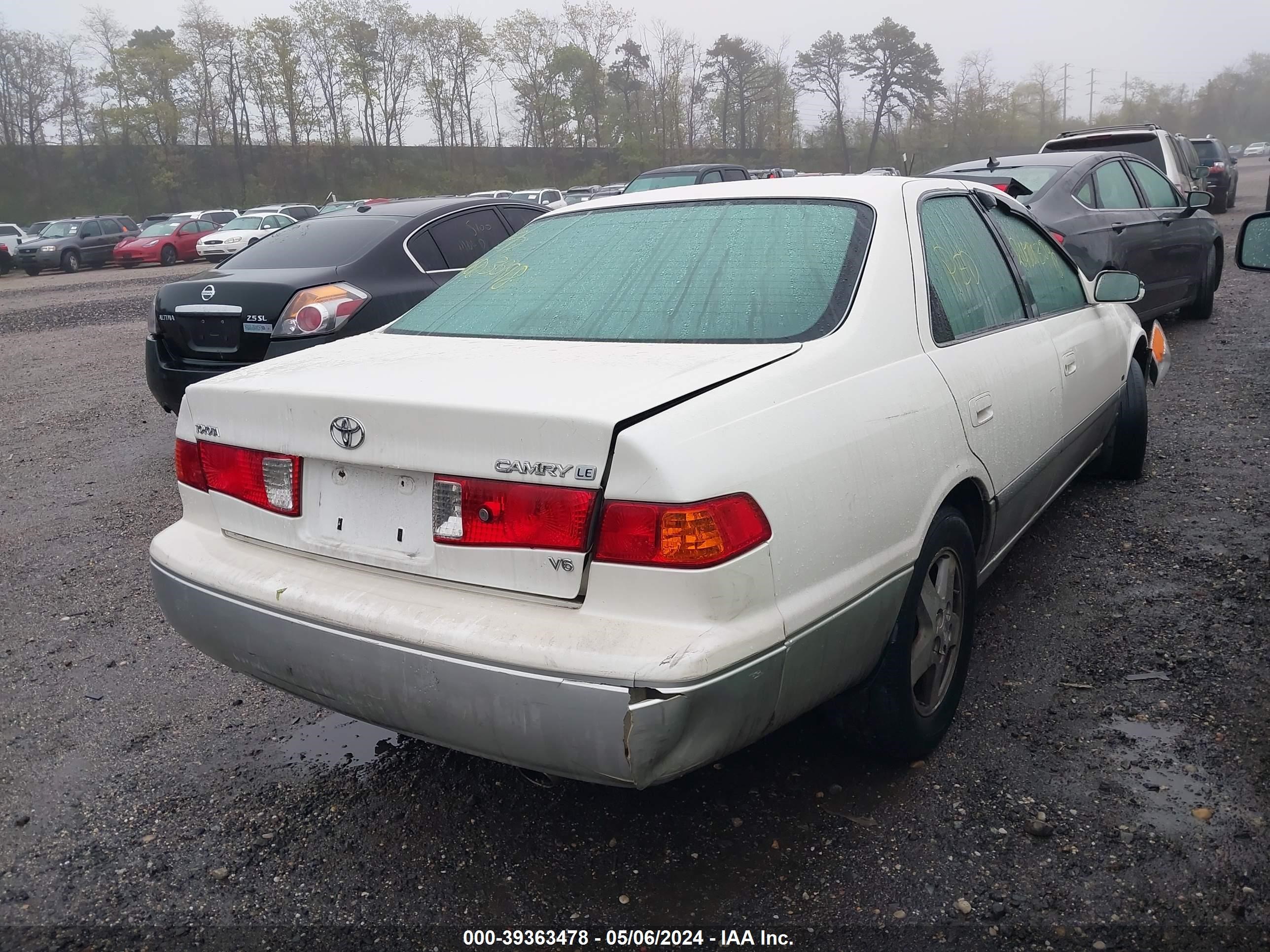 Photo 3 VIN: JT2BF22K510292160 - TOYOTA CAMRY 