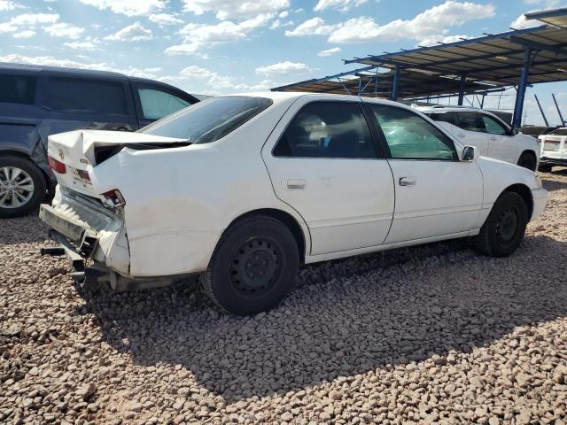 Photo 2 VIN: JT2BF22K5V0068537 - TOYOTA CAMRY LE 