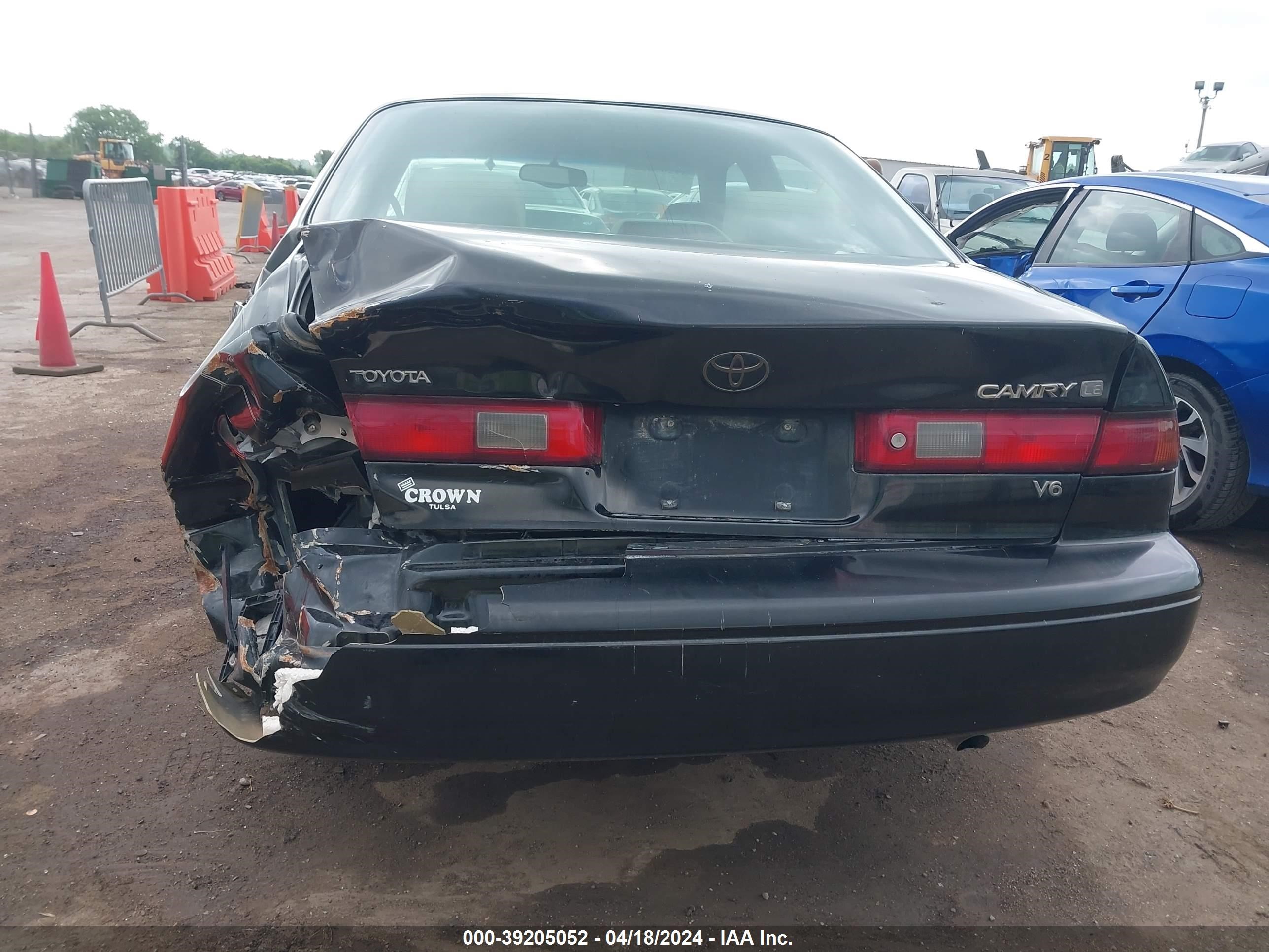 Photo 15 VIN: JT2BF22K5X0222943 - TOYOTA CAMRY 