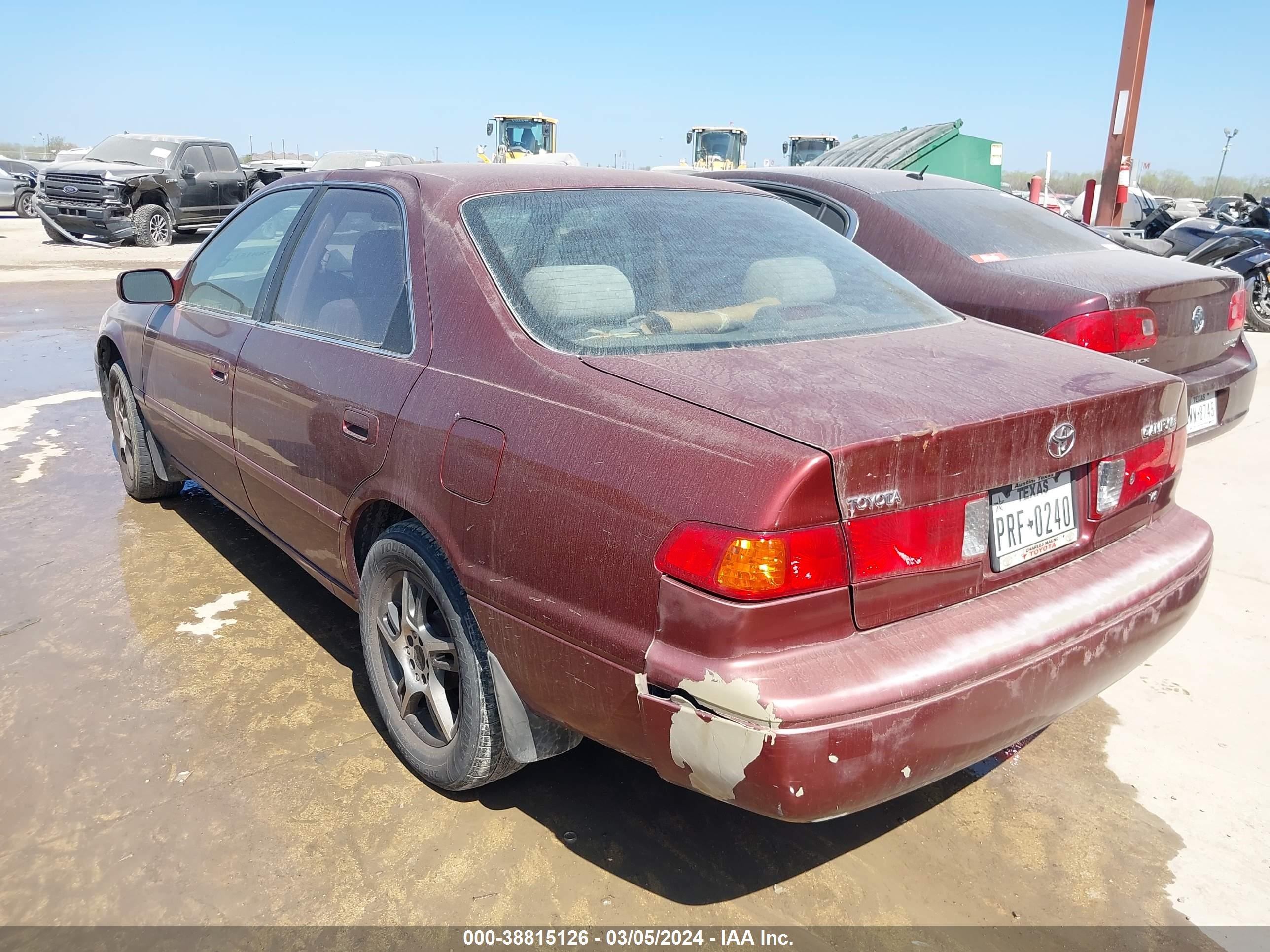 Photo 2 VIN: JT2BF22K610336120 - TOYOTA CAMRY 