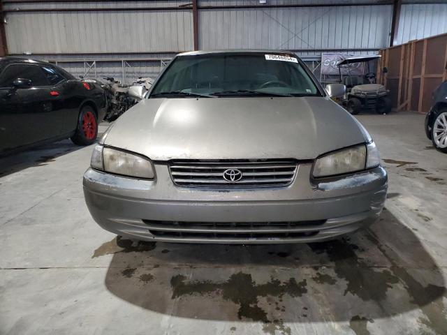 Photo 4 VIN: JT2BF22K7V0048953 - TOYOTA CAMRY LE 