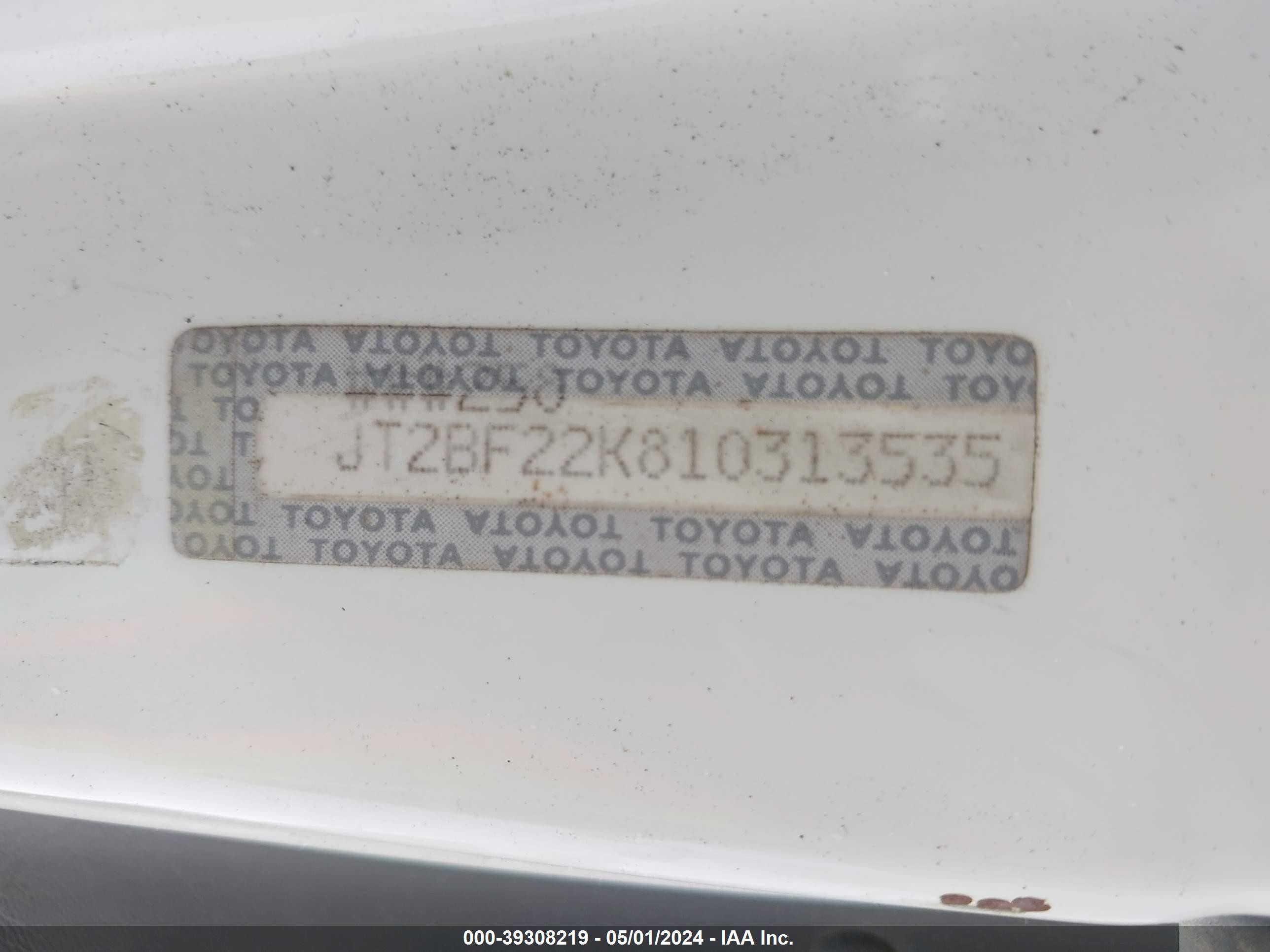 Photo 8 VIN: JT2BF22K810313535 - TOYOTA CAMRY 