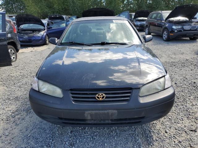 Photo 4 VIN: JT2BF22K8V0069035 - TOYOTA CAMRY LE 