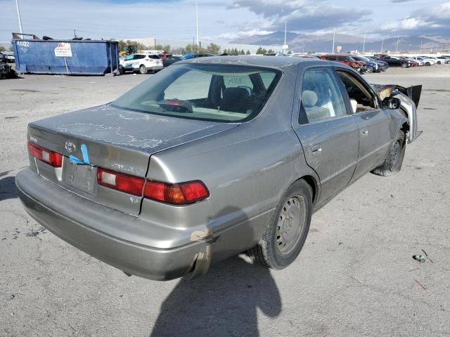 Photo 3 VIN: JT2BF22K9W0093779 - TOYOTA CAMRY 