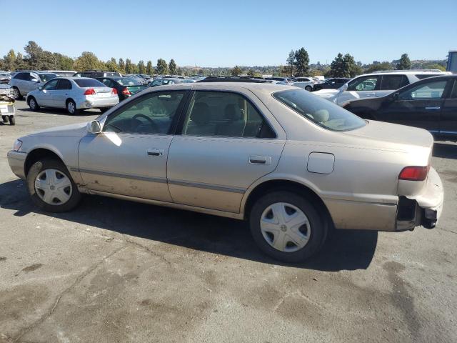 Photo 1 VIN: JT2BF22KXV0071742 - TOYOTA CAMRY LE 