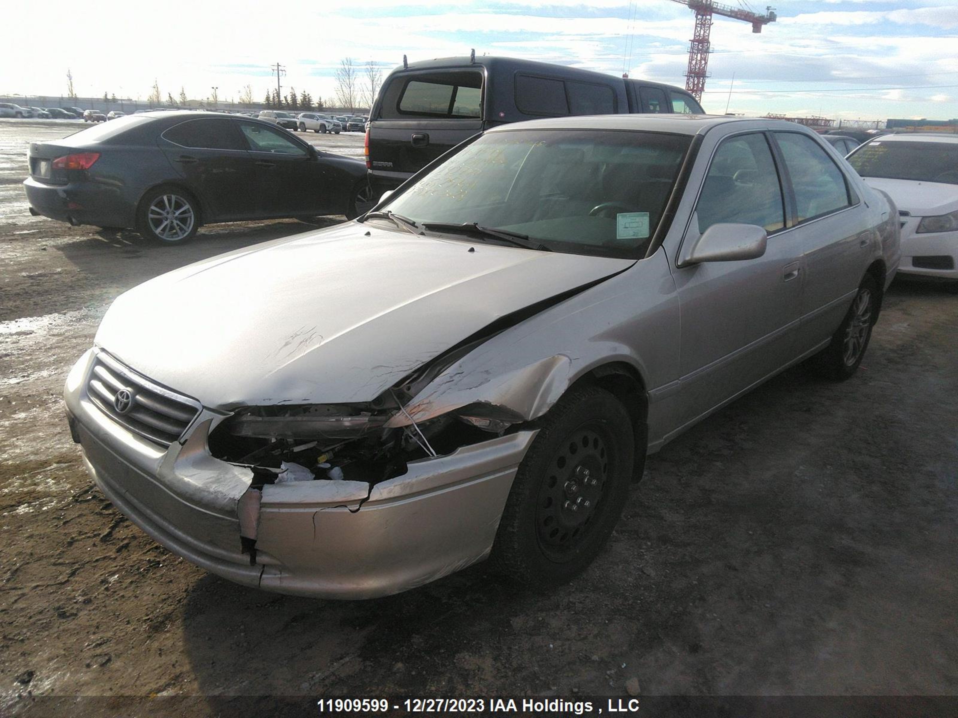 Photo 1 VIN: JT2BF22KXY0242770 - TOYOTA CAMRY 