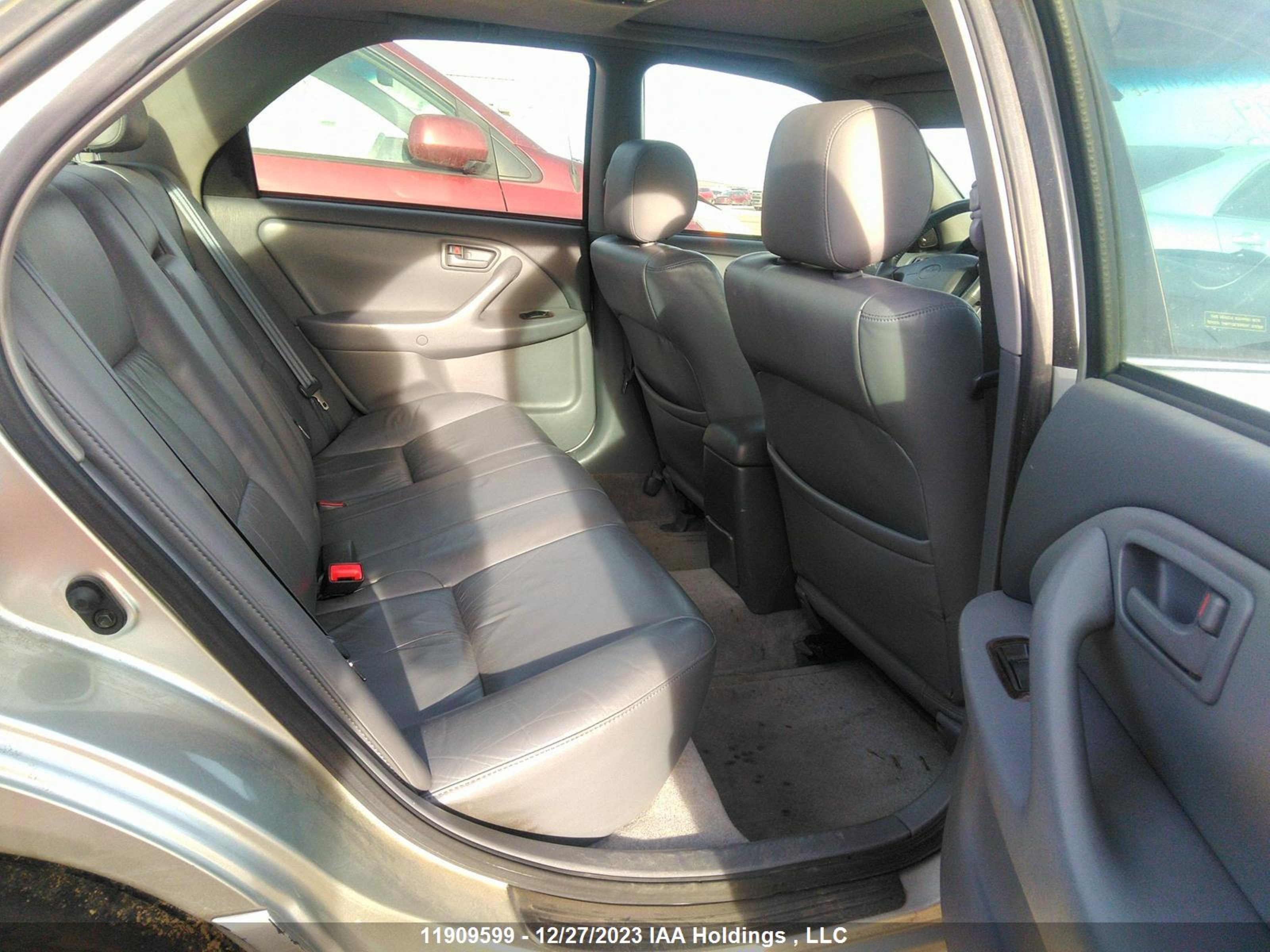 Photo 7 VIN: JT2BF22KXY0242770 - TOYOTA CAMRY 