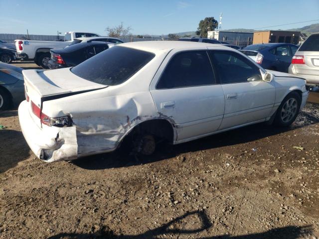 Photo 2 VIN: JT2BF22KXY0253512 - TOYOTA CAMRY 