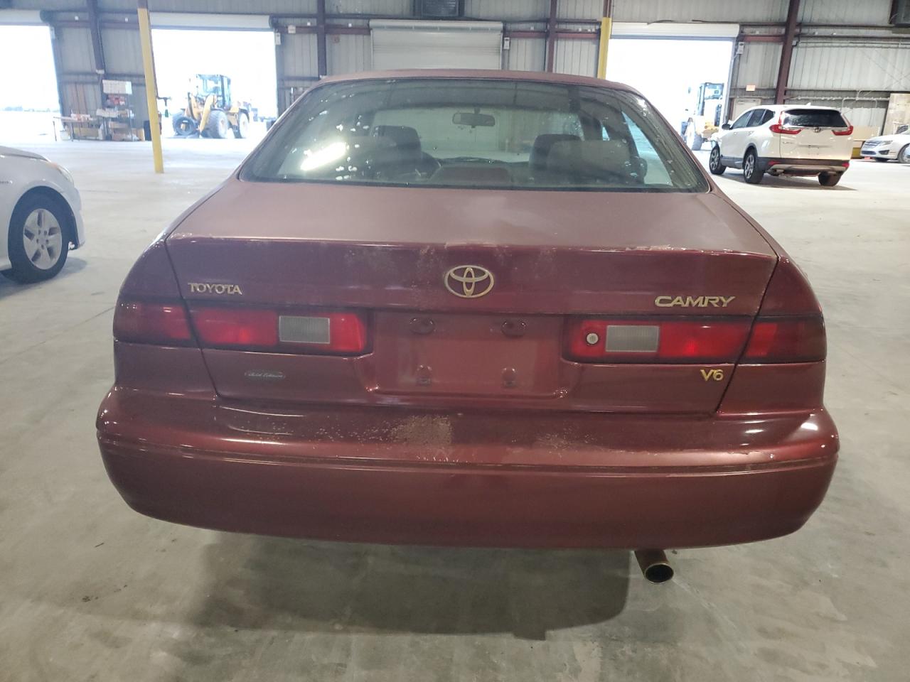 Photo 5 VIN: JT2BF28K0X0204065 - TOYOTA CAMRY 